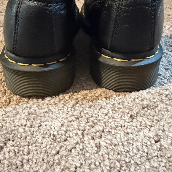 Dr. Martens Pascal Virginia Leather Lace Up black womens Boots - Picture 8 of 10